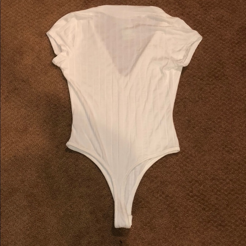 Women’s plunging v-neck body suit - Picture 2 of 2